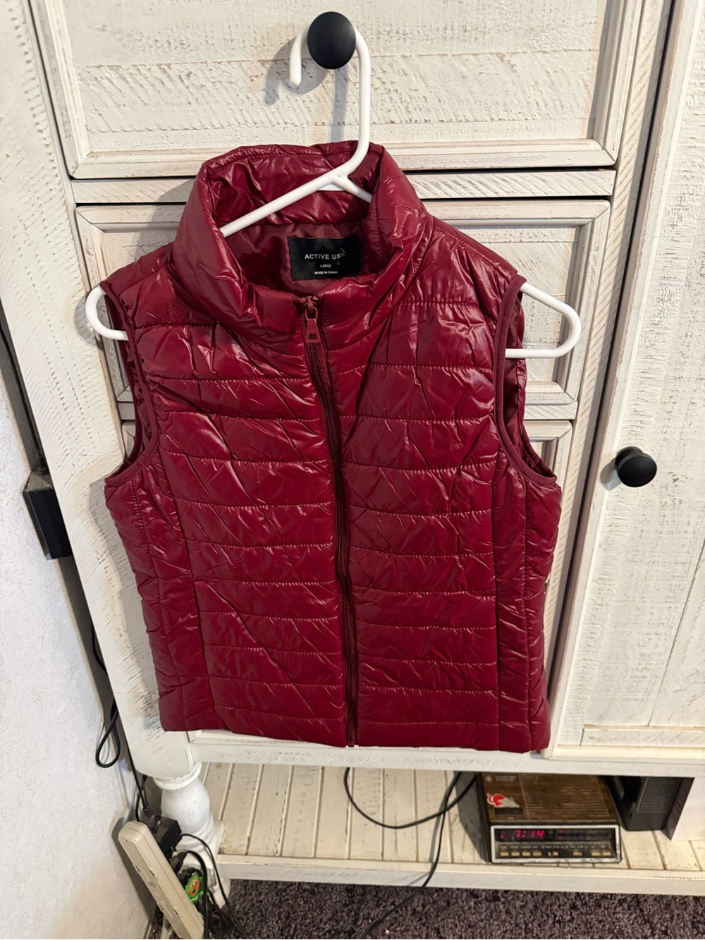 Active USA Burgundy Quilted Sleeveless Puffer Vest
